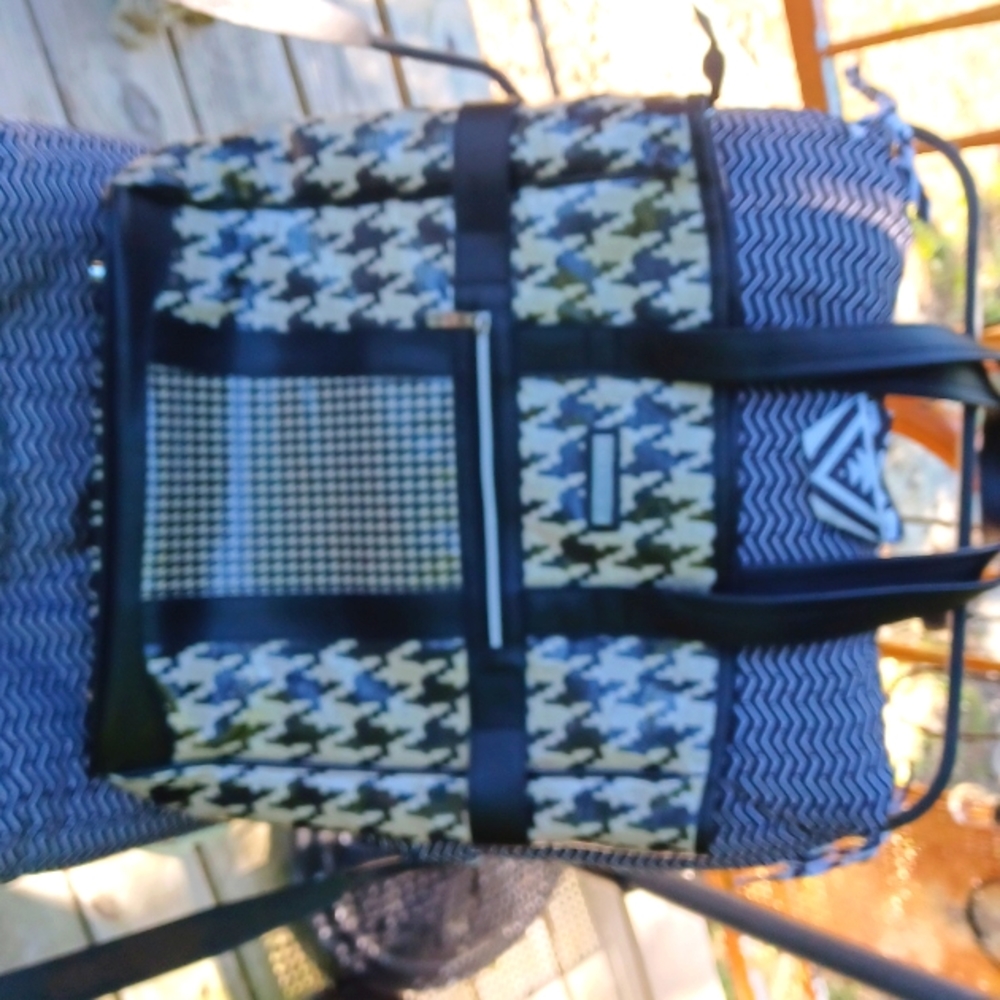 Beautiful Park and Preston large Houndstooth bag